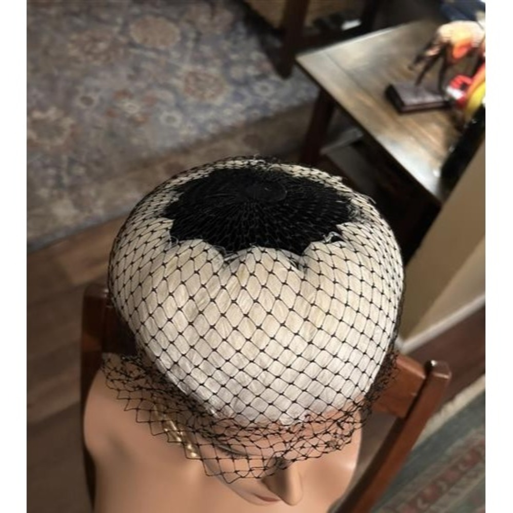 Vintage Art Deco 1960s Feather Turban Pillbox Hat with Veil Black Cream